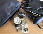 Emi Elite Medical Instruments Stethoscope Blood Pressure Kit W Sphygmomanometer. Fixed Price $12.95.